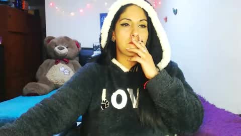 Karina online show from 25, 11, 2025