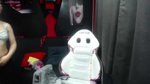 Snapshot of sailor_moon07 chatting on 30, 1, 2025 sailor online show from 30, 1, 2025