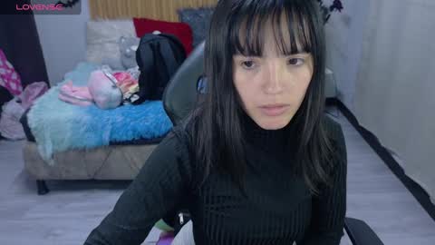 Snapshot of sailor_moon07 chatting on 12, 10, 2025 sailor online show from 12, 10, 2025