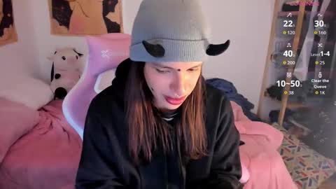 Snapshot of sailorbunnystar chatting on 9, 10, 2025 Rose online show from 9, 10, 2025