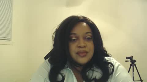 Queen Serenity online show from 16, 5, 2026