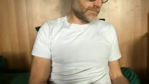 saint009 online show from 20, 6, 2026