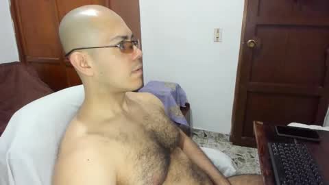 Snapshot of saintedy01 chatting on 12, 9, 2025 saintedy01 online show from 12, 9, 2025