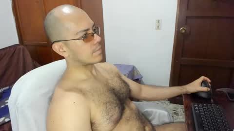 Snapshot of saintedy01 chatting on 11, 10, 2025 saintedy01 online show from 11, 10, 2025