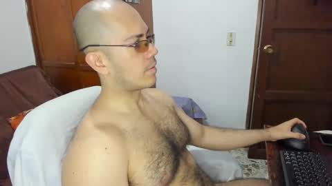 Snapshot of saintedy01 chatting on 21, 10, 2025 saintedy01 online show from 21, 10, 2025