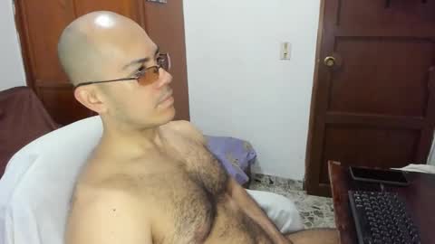 Snapshot of saintedy01 chatting on 27, 10, 2025 saintedy01 online show from 27, 10, 2025