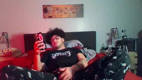 Snapshot of saintscurse chatting on 9, 3, 2025 Saintscurse online show from 9, 3, 2025