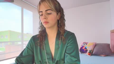 sairy_ online show from 8, 3, 2025