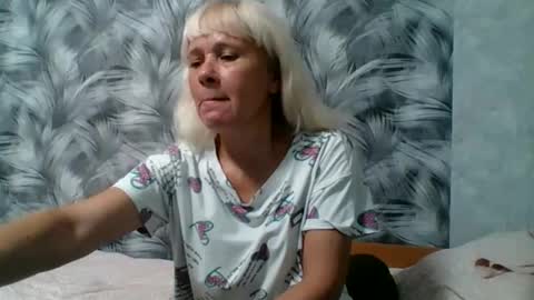 Snapshot of sakura_blonde chatting on 7, 10, 2025 sakura_blonde online show from 7, 10, 2025