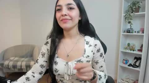 Sakura Harper online show from 3, 2, 2026