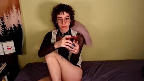 Snapshot of salemqueer_ chatting on 22, 1, 2025 Sam online show from 22, 1, 2025