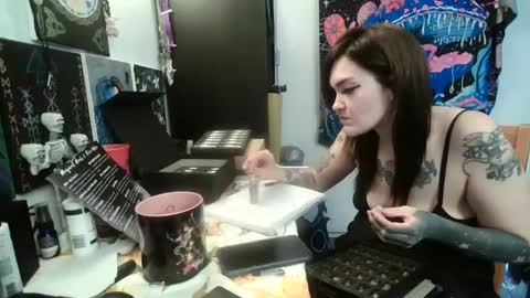 salemsslut online show from 4, 2, 2025