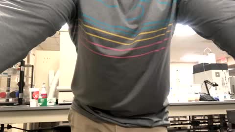 Snapshot of salgozzi chatting on 3, 10, 2025 Cum Hanks online show from 3, 10, 2025