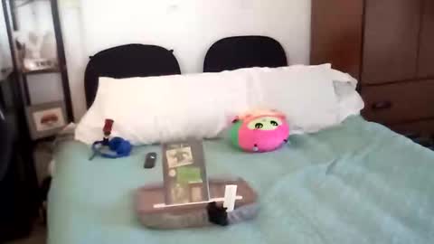 salis1981 online show from 18, 10, 2025