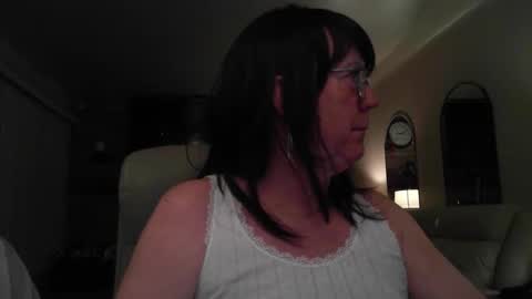 Snapshot of sally______ chatting on 25, 5, 2026 sally______ online show from 25, 5, 2026