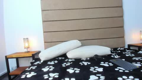 sally rosses online show from 25, 2, 2025