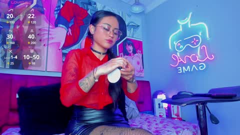 Snapshot of sallybrown_ chatting on 10, 1, 2025 miss Sally online every night from 1am to 8am  Colombia time online show from 10, 1, 2025