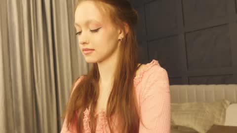 Snapshot of sallypinkman chatting on 1, 6, 2026 Sally Pinkman online show from 1, 6, 2026