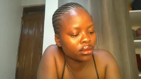 Snapshot of sallysasha254 chatting on 7, 12, 2024 sallysasha254 online show from 7, 12, 2024