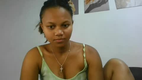 Snapshot of sallywett chatting on 17, 6, 2026 SallyWett online show from 17, 6, 2026