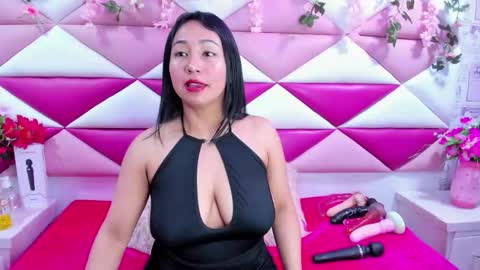 Snapshot of salmasantos chatting on 31, 10, 2025 salmasanto online show from 31, 10, 2025