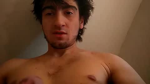 Snapshot of salmonman1305 chatting on 4, 1, 2025 salmonman1305 online show from 4, 1, 2025