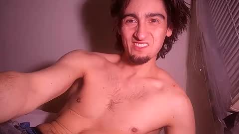 Snapshot of salmonman1305 chatting on 4, 3, 2025 salmonman1305 online show from 4, 3, 2025