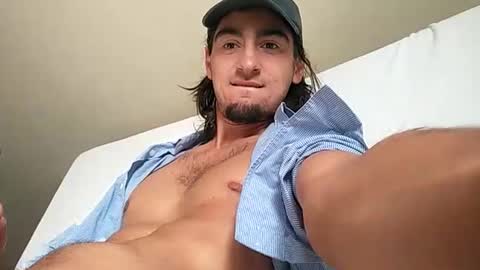 Snapshot of salmonman1305 chatting on 10, 9, 2025 salmonman1305 online show from 10, 9, 2025