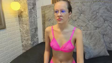 salome_cruxx online show from 17, 2, 2026