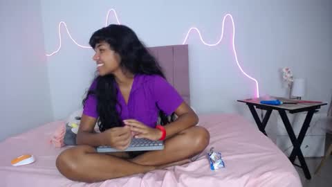salome_horny3 online show from 24, 2, 2026