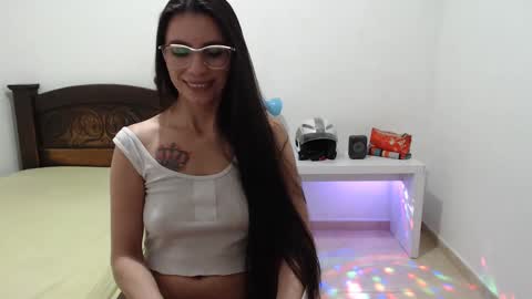 Snapshot of salome_sweet4_ chatting on 7, 2, 2025 salome online show from 7, 2, 2025