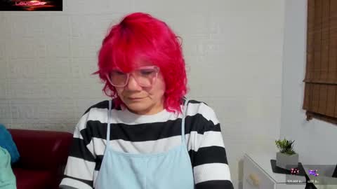 Salomee diazz online show from 11, 2, 2025