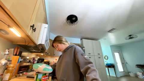 Salty Captain 69  Hat Girl 69 online show from 30, 10, 2025