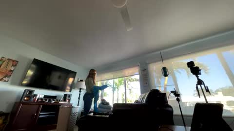 Salty Captain 69  Hat Girl 69 online show from 1, 11, 2025