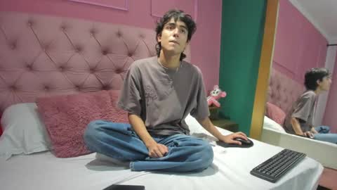 Snapshot of salvatore_monterey chatting on 12, 1, 2025 salvatore online show from 12, 1, 2025