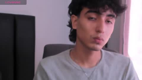 Snapshot of salvatore_monterey chatting on 21, 1, 2025 salvatore online show from 21, 1, 2025