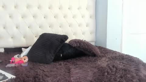 Snapshot of saly_moon chatting on 15, 9, 2025 saly moon online show from 15, 9, 2025