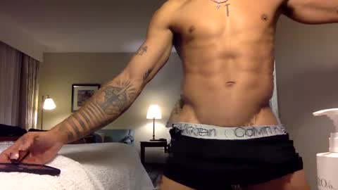 Snapshot of sam9826wh chatting on 14, 12, 2024 sam9826wh online show from 14, 12, 2024