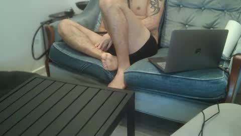 Snapshot of sam_love1985 chatting on 4, 3, 2025 sam_love1985 online show from 4, 3, 2025