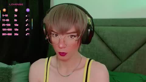 Sam online show from 11, 11, 2025