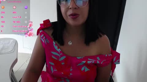 Snapshot of samanta_owen chatting on 1, 2, 2025 SAMANTA OWEN online show from 1, 2, 2025