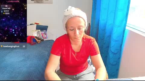 Samanta Stone online show from 5, 2, 2025