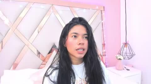 Snapshot of samantaa_shy chatting on 21, 7, 2026 sam online show from 21, 7, 2026