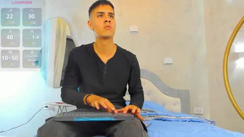 Snapshot of samantha_and_bastian chatting on 7, 2, 2026 samantha_and_bastian online show from 7, 2, 2026