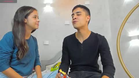 Snapshot of samantha_and_bastian chatting on 15, 2, 2026 samantha_and_bastian online show from 15, 2, 2026