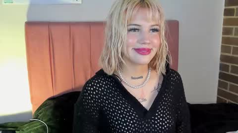 samantha_browwnn online show from 7, 2, 2026