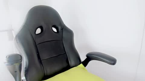 Andy online show from 1, 12, 2024