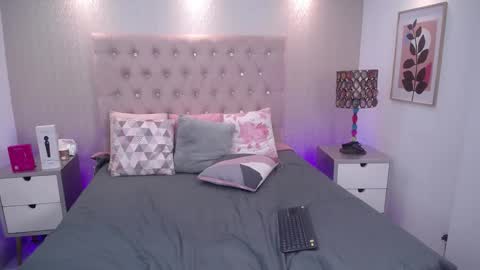 Samantha online show from 23, 11, 2025