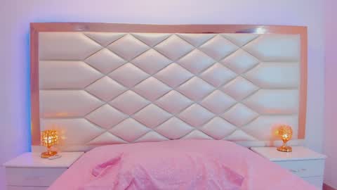 Sweet Samantha   online show from 22, 1, 2025