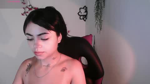 Snapshot of samara01_ chatting on 10, 4, 2026 Samara Please remeber follow me and rate me - thumbs up online show from 10, 4, 2026